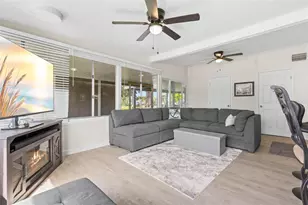 332 Westwinds Dr, Palm Harbor, FL 34683 - Photo 15