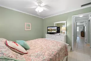 1636 Stickney Point Rd, Sarasota, FL 34231 - Photo 19