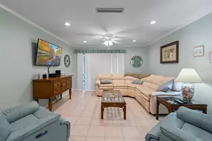 1636 Stickney Point Rd, Sarasota, FL 34231 - Photo 17