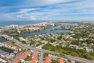 1636 Stickney Point Rd, Sarasota, FL 34231 - Photo 37