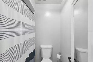 6140 Sun Blvd, Saint Petersburg, FL 33715 - Photo 23