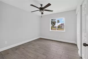 876 116th Ave N, Saint Petersburg, FL 33716 - Photo 13