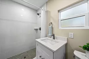 4800 22nd St N, Saint Petersburg, FL 33714 - Photo 31