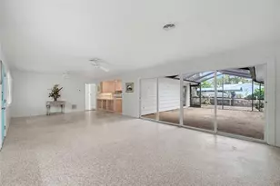 528 Ralph St, Sarasota, FL 34242 - Photo 9