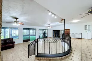 1348 Edgewater Beach Dr, Lakeland, FL 33805 - Photo 7