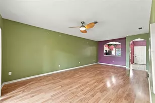 3463 High Hampton Cir, Tampa, FL 33610 - Photo 7