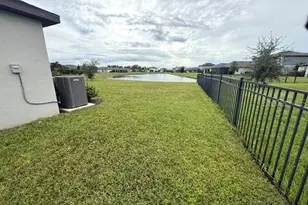 11523 Middle Fork Way, Parrish, FL 34219 - Photo 13