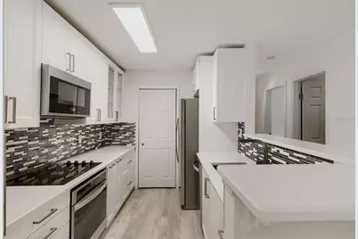 1400 Gandy Boulevard N #1213, Saint Petersburg, FL 33702 - Photo 5