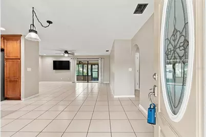 8410 Angela Court, Zephyrhills, FL 33541 - Photo 11