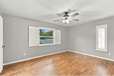 8410 Angela Court, Zephyrhills, FL 33541 - Photo 25