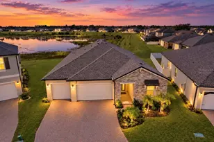 12564 Colonnade Vis Dr, Riverview, FL 33579 - Photo 3