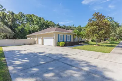 11730 Lakeview Drive, New Port Richey, FL 34654 - Photo 43