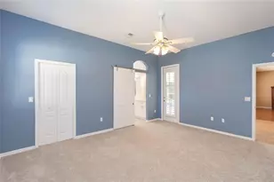 11730 Lakeview Dr, New Port Richey, FL 34654 - Photo 29
