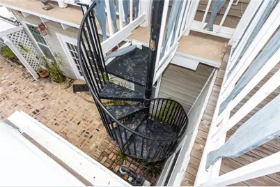 806 Narcissus Avenue, Clearwater Beach, FL 33767 - Photo 29