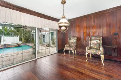 806 Narcissus Avenue, Clearwater Beach, FL 33767 - Photo 3