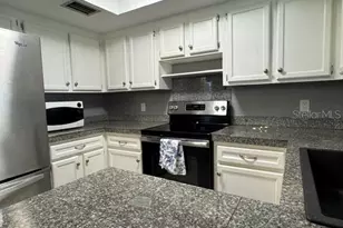 11365 Walsingham Rd, Seminole, FL 33778 - Photo 15
