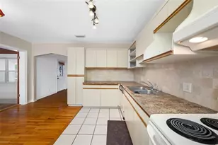 5918 4th Ave N, Saint Petersburg, FL 33710 - Photo 15