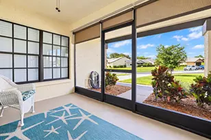 913 Sutton Pl, Palm Harbor, FL 34684 - Photo 31