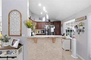 9610 Shalimar Ct, Tampa, FL 33615 - Photo 15
