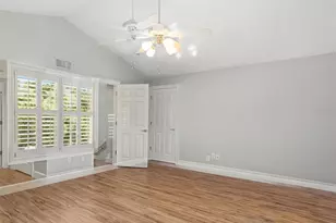 1626 Lago Vista Blvd, Palm Harbor, FL 34685 - Photo 25