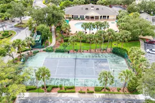 18235 Bridle Club Dr, Tampa, FL 33647 - Photo 7