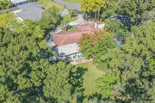2608 Oakwood Dr, Largo, FL 33771 - Photo 89