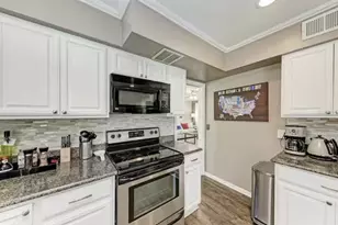 2608 Oakwood Dr, Largo, FL 33771 - Photo 23