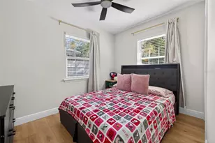 4420 Pompano Dr SE, Saint Petersburg, FL 33705 - Photo 15