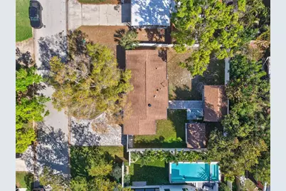 4420 Pompano Drive SE, Saint Petersburg, FL 33705 - Photo 25