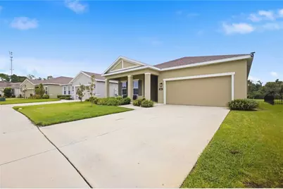 8324 Greenway Avenue, Wesley Chapel, FL 33544 - Photo 3