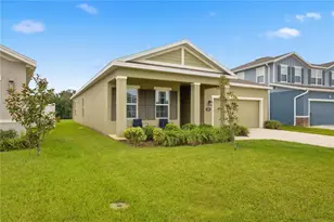 8324 Greenway Ave, Wesley Chapel, FL 33544 - Photo 1