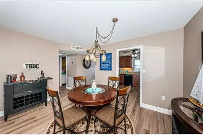 4575 Cove Circle #1003, Saint Petersburg, FL 33708 - Photo 13