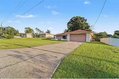12222 Legend Street, Spring Hill, FL 34609 - Photo 5