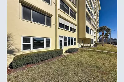 4550 Cove Circle #106, Saint Petersburg, FL 33708 - Photo 33