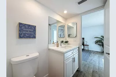 4550 Cove Circle #106, Saint Petersburg, FL 33708 - Photo 25