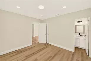 214 45th Ave NE, Saint Petersburg, FL 33703 - Photo 15