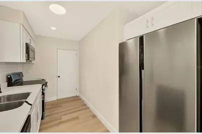 214 45th Avenue NE, Saint Petersburg, FL 33703 - Photo 5