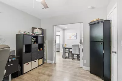 3926 W Cass Street, Tampa, FL 33609 - Photo 27