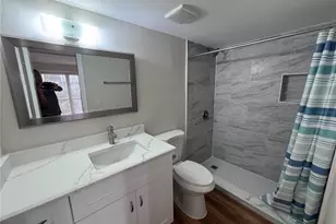 3401 Clark Rd, Sarasota, FL 34231 - Photo 13