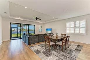18530 Midsummer Pl, Venice, FL 34293 - Photo 7