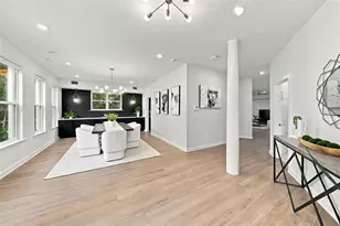 2703 W Price Ave, Tampa, FL 33611 - Photo 5