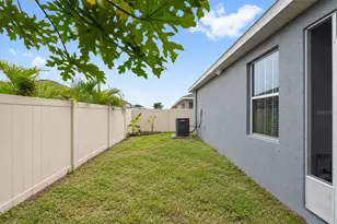7310 Indigo Oasis Ct, Gibsonton, FL 33534 - Photo 47