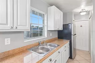 5550 Mariner Blvd, Spring Hill, FL 34609 - Photo 23