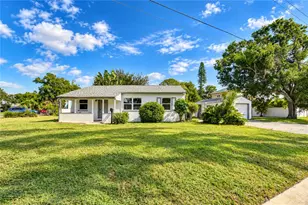 4117 Bay St NE, Saint Petersburg, FL 33703 - Photo 1