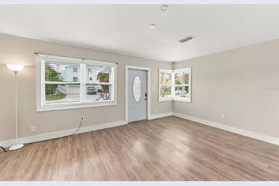15424 2nd Street E, Madeira Beach, FL 33708 - Photo 13