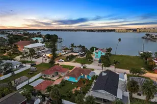 15424 2nd St E, Madeira Beach, FL 33708 - Photo 39