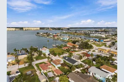 15424 2nd Street E, Madeira Beach, FL 33708 - Photo 61