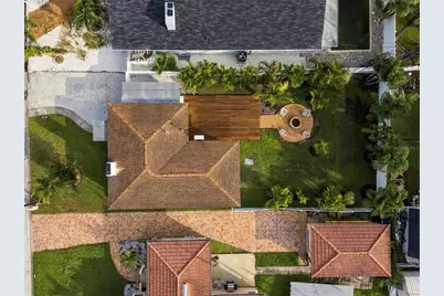 15424 2nd Street E, Madeira Beach, FL 33708 - Photo 5