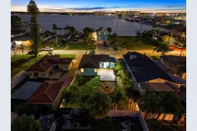 15424 2nd Street E, Madeira Beach, FL 33708 - Photo 43