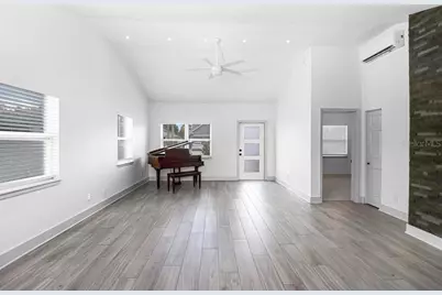3509 W Rogers Avenue, Tampa, FL 33611 - Photo 7